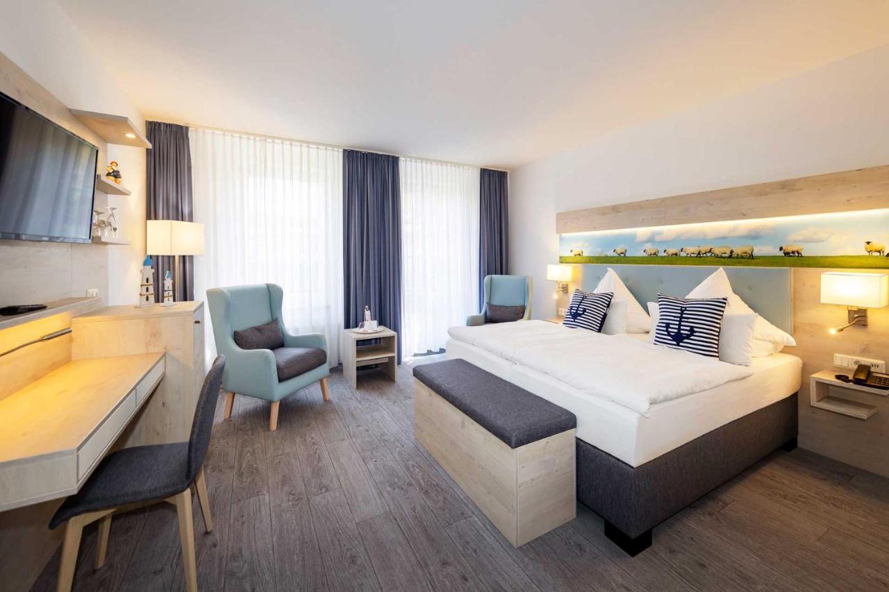 Hotel Landhaus Steinfeld Greetsiel Kültér fotó