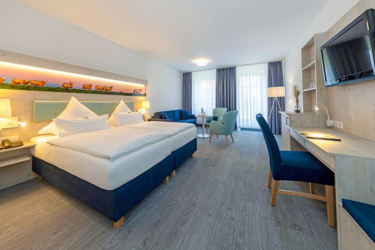Hotel Landhaus Steinfeld Greetsiel Kültér fotó
