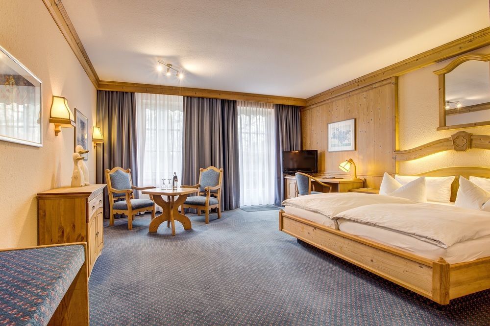 Hotel Landhaus Steinfeld Greetsiel Kültér fotó